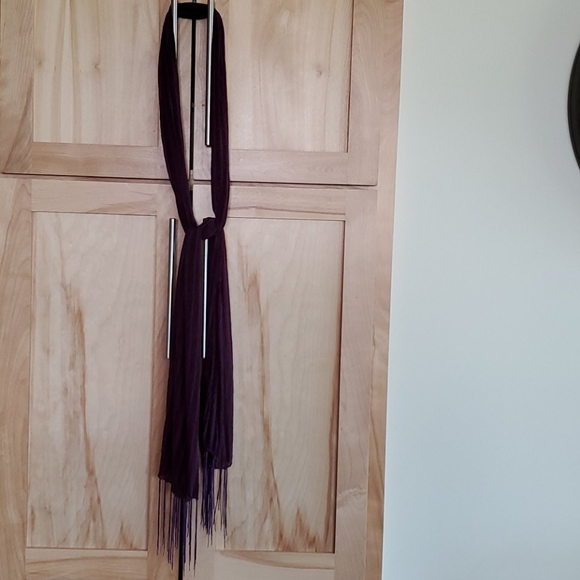 Gorgeous Purple Scarf 💜 - Picture 1 of 3